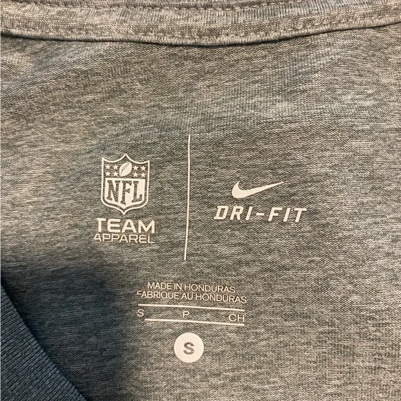 Nike NY Giants gray dri fit running short sleeve tee - Picture 6 of 6